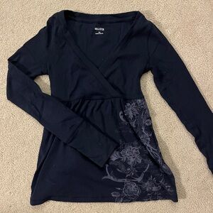 [SOLD] BNWOT Hollister Navy Babydoll Top